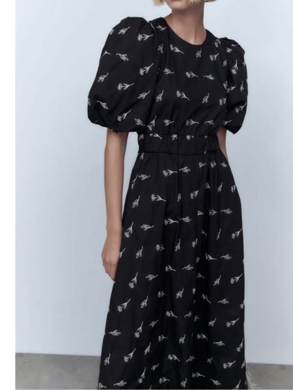 ZARA Embroidered puff sleeve poplin midi dress Small